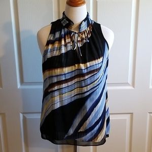 High-necked sleeveless blouse
